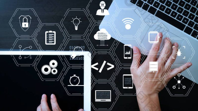 定制CRM系统，费用构成解析与决策要点